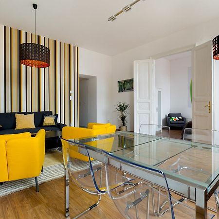 Bpm-Kate'S Central Home In Budapest Bagian luar foto