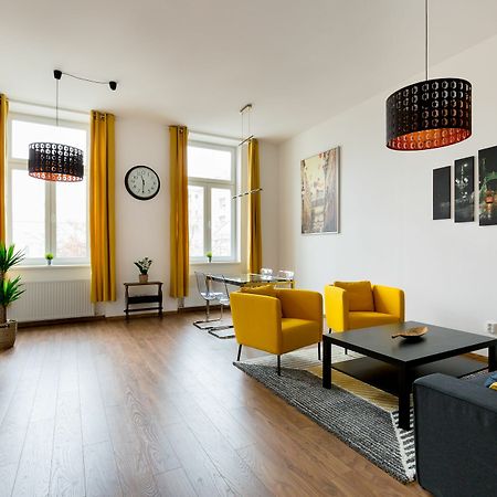 Bpm-Kate'S Central Home In Budapest Bagian luar foto